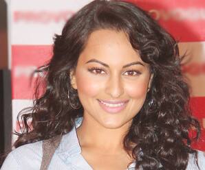 Sonakshi Sinha goes flat! Sonakshi Sinha goes flat!