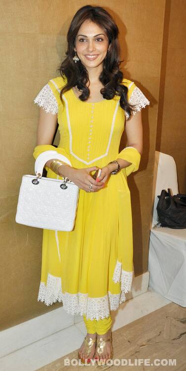 Eesha Koppikhar spotted at DY Patil awards press meet 
