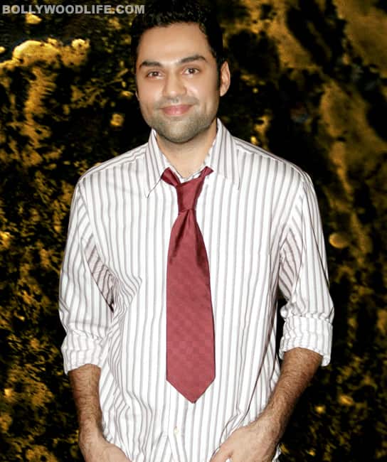 Is this how Abhay deals with the media?