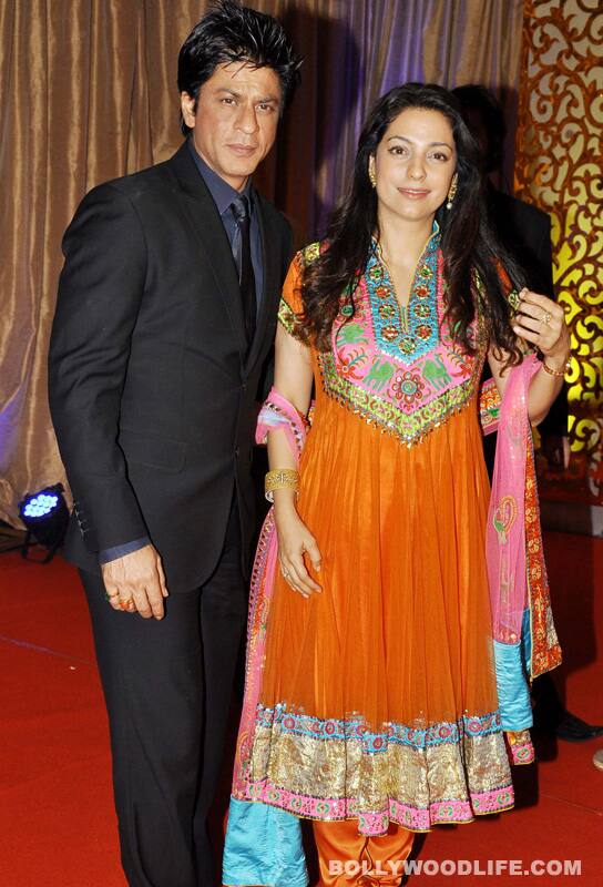 Shahrukh Khan and Juhi Chawla 