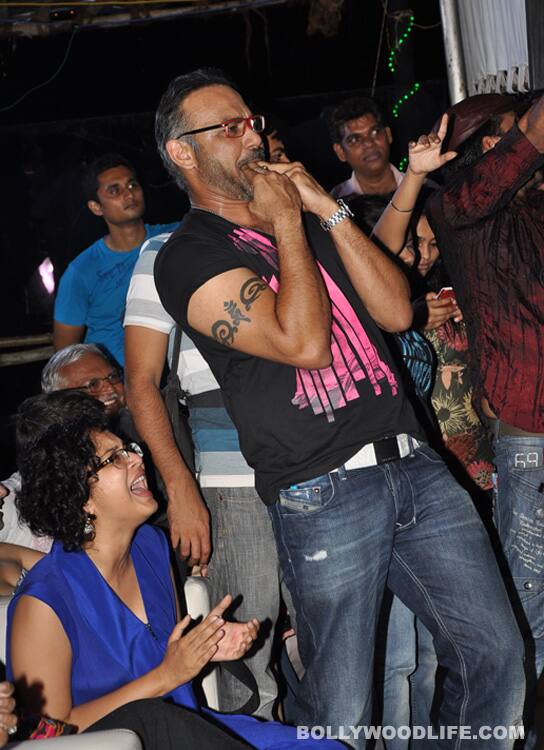 Kiran & Abhinay Deo cheer the performers