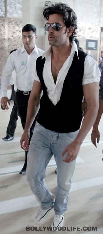 Hrithik R Hrithik Roshan arrives at the Delhi airport