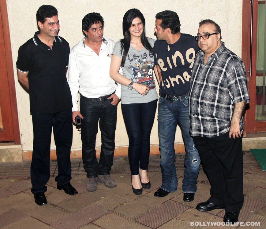 Salman Khan along with Zarine Khan and Rajkumar Santoshi 