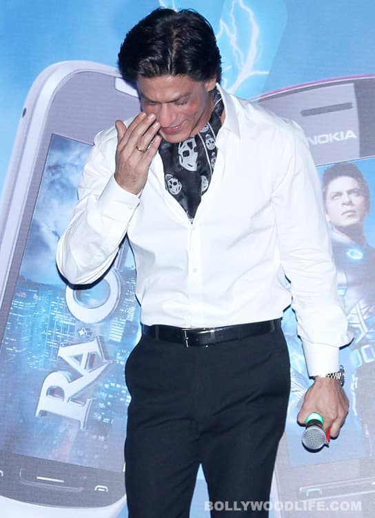 Shahrukh Khan says sorry to angry journalists Shahrukh Khan says sorry to angry journalists