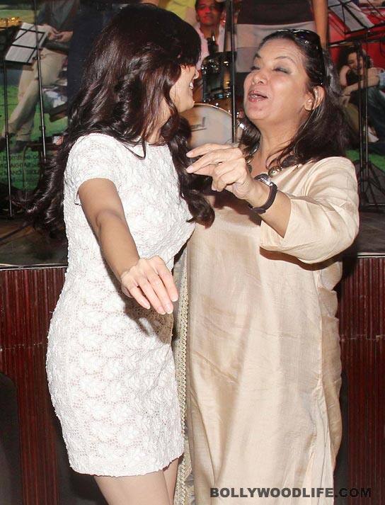 Dia Mirza and Shabana Azmi 