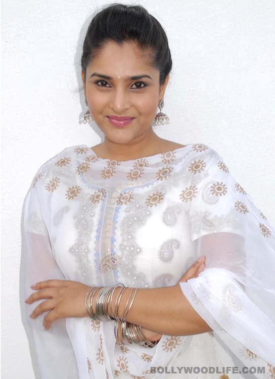 Ramya kickstarts political career with Congress Ramya kickstarts political career with Congress