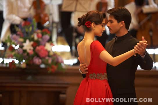 Shahid Kapoor & Sonam Kapoor age well in ‘Mausam’