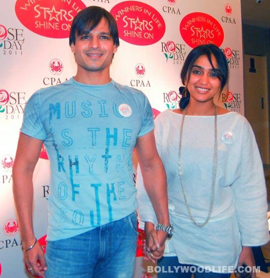 Vivek along with his wife 