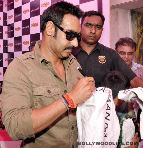 Ajay Devgn promotes 'Rascals'