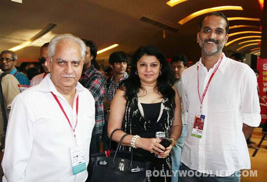 Ramesh Sippy with wife Kiran and son Rohan 