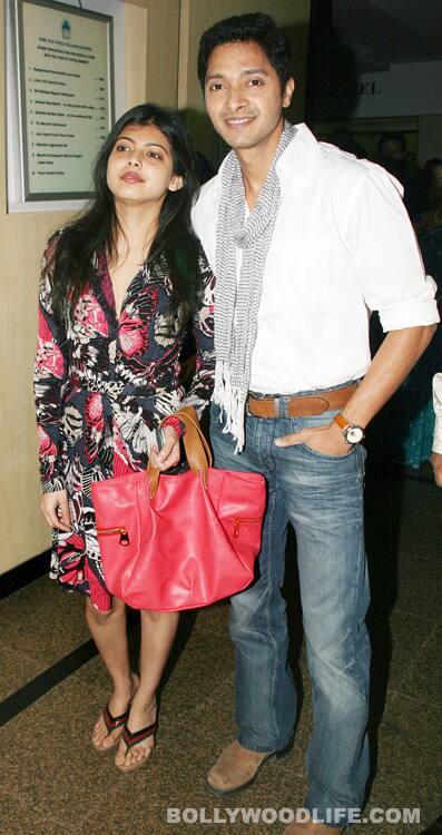 Shreyas Talpade along with his wife 
