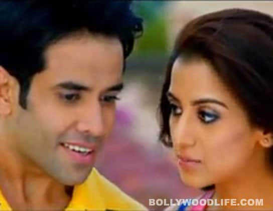 CHAAR DIN KI CHANDNI trailer: Tusshar Kapoor in a double role?
