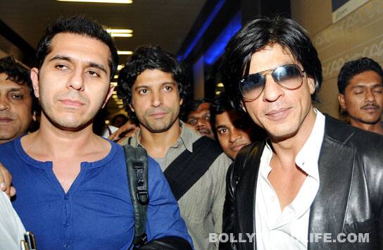 SRK at Mumbai Airport