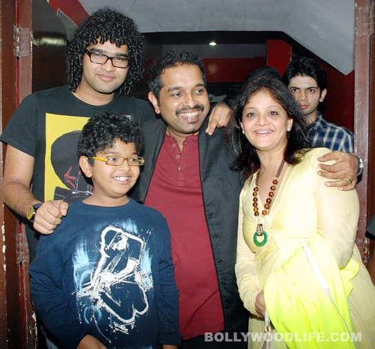 Shankar Mahadevan with his family 