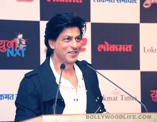 SRK goes on and on about 'Don 2' and why should people watch it,sigh!