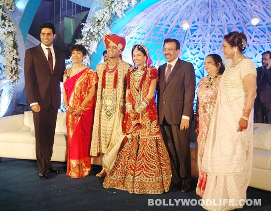 Abhishek Bachchan with the newly weds - Prerna Ghanshyam Sarda and Abhinav Jhunjhunwala