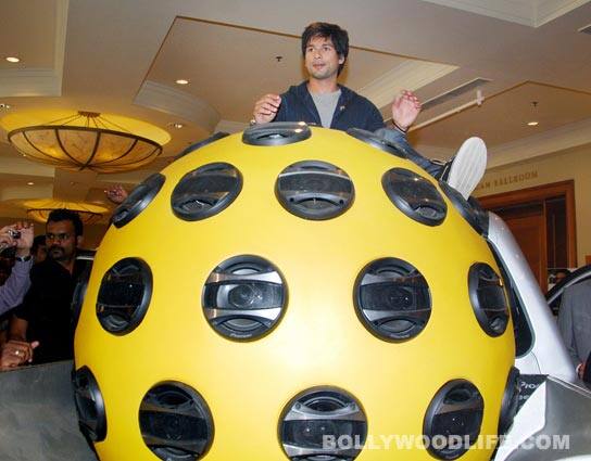 Shahid Kapoor at the Pioneer product launch event