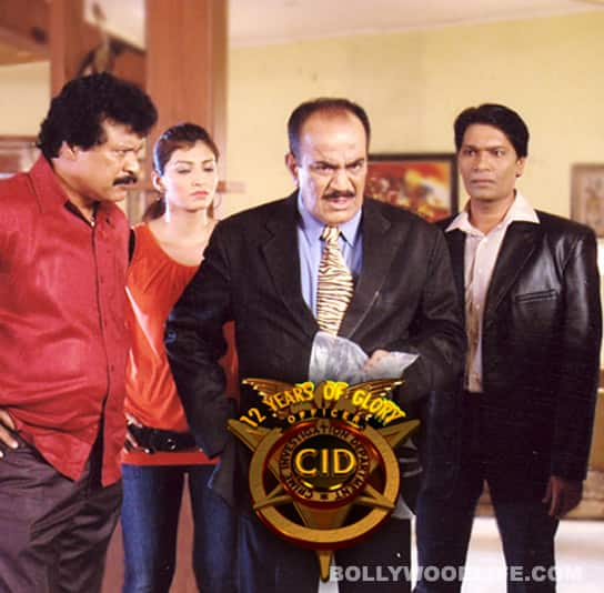 ACP Pradyuman’s gems: Daya darwaza tod do! - Bollywoodlife.com