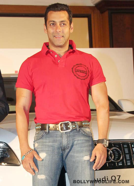 Salman khan outlet red t shirt