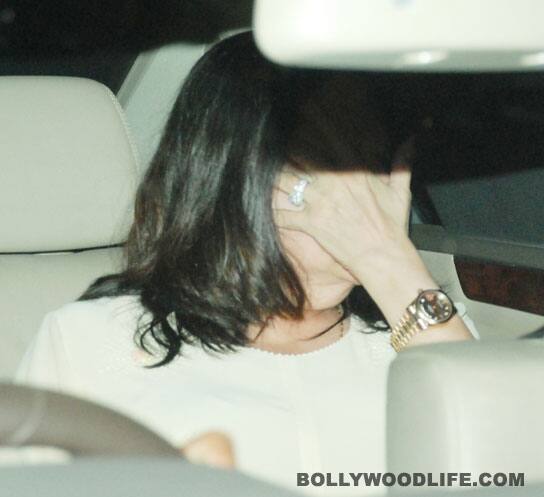 Looks like Babita Kapoor hates being photographed 
