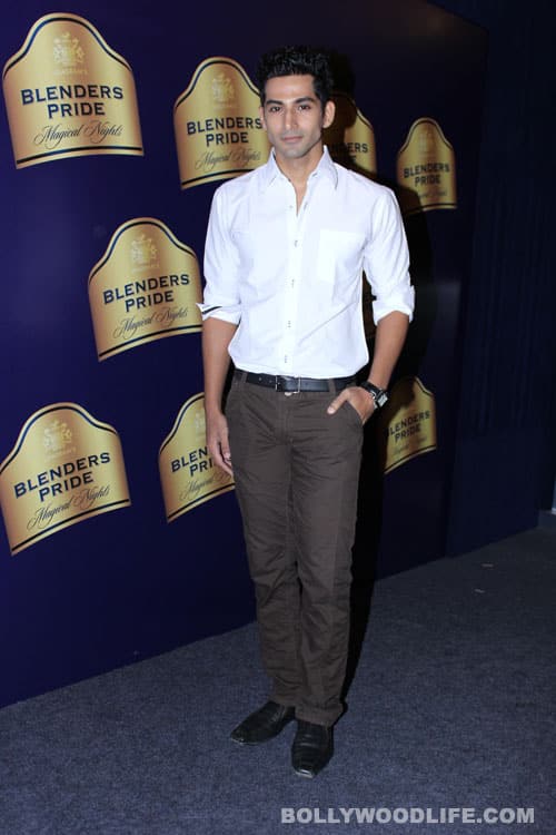 Vivan Bhatena 