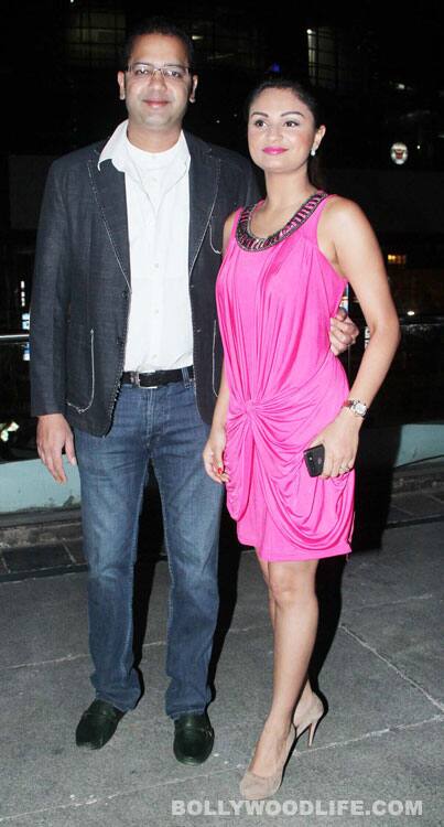 Rahul Mahajan with wife Dimpy Mahajan