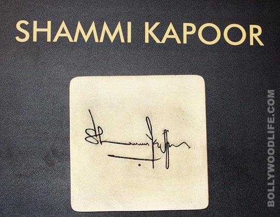 Shammi Kapoor's signature unveiled at the event 