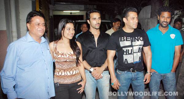 Kumar Mangat, Amita Pathak, Pulkit, Salman and Prabhu Deva 
