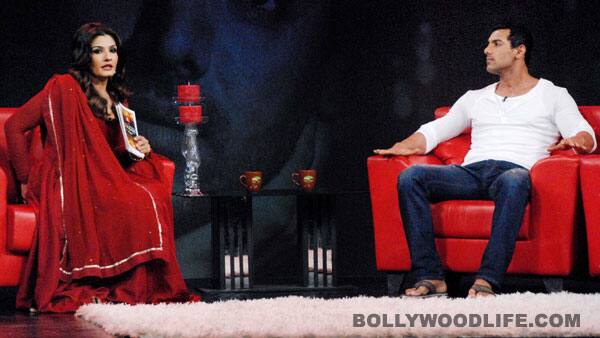 John and Raveena have a chat 