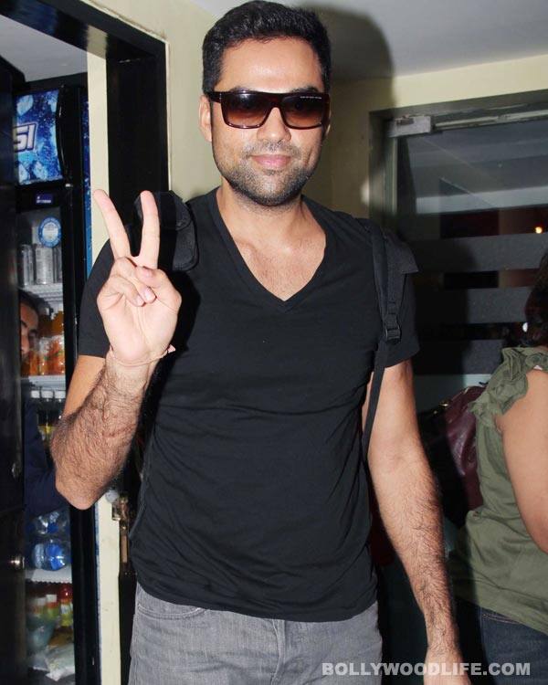 Abhay Deol turns Tamilian Abhay Deol turns Tamilian