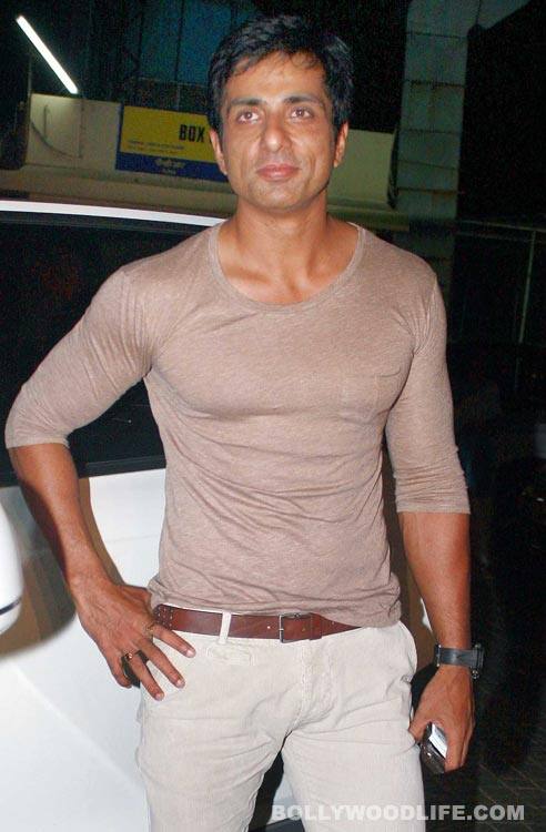John Abraham, Akshay Kumar, Chitrangda Singh, Farah Khan, Sajid Khan at the special screening of 'Vicky Donor' Sonu Sood