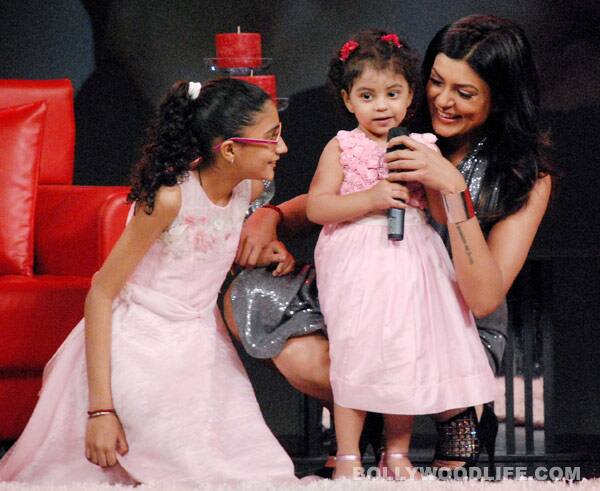 Sushmita Sen on the sets of Raveena Tandon's 'Issi Ka Naam Zindagi'
