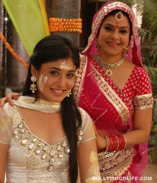 ‘Kuch Toh Log Kahenge’ stars Malini Awasthi as wedding singer