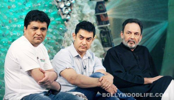 Swanand Kirkire, Aamir Khan and Prannoy Roy 