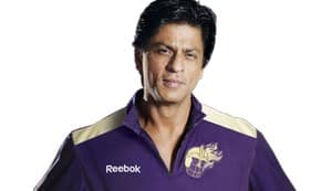 Shahrukh Khan disappoints KKR fans by not turning up for Kolkata roadshow
