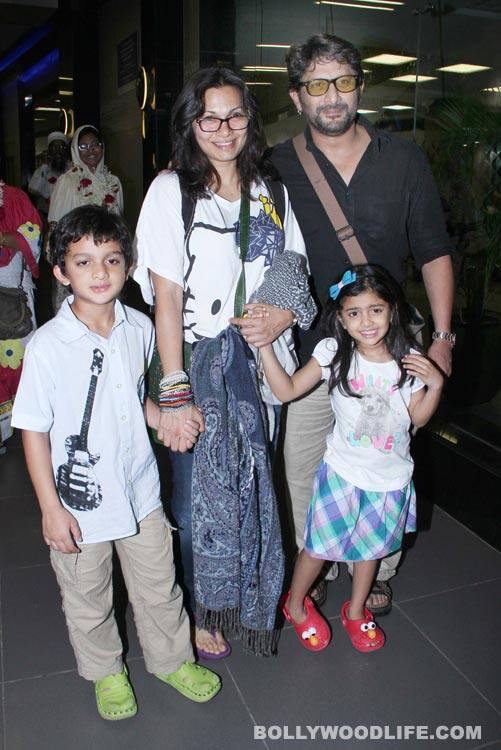 Arshad Warsi and wife Maria Goretti along with their kids 
