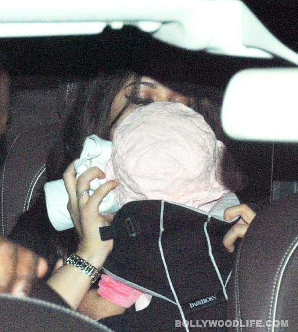 Aishwarya Rai Bachchan and Aaradhya return from London