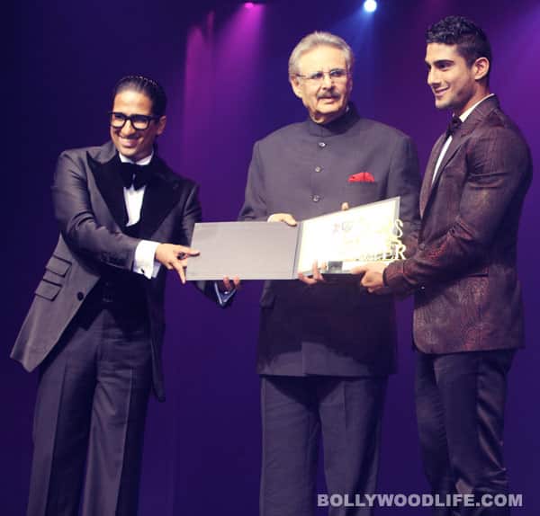 Prateik received the Rising Star Male award at Planman Media's PowerBrands Hall of Fame awards.