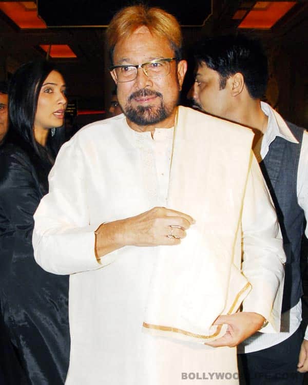 Rajesh Khanna fine, says Akshay Kumar
