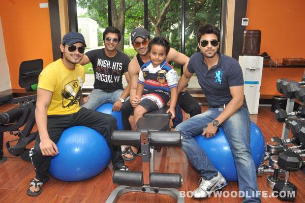 The guys hit the gym