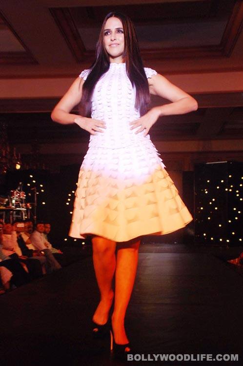 Neha-Dhupia-10-110712