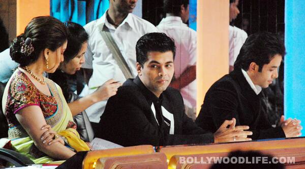madhuri-dixit-karan-johar-tushar-kapoor-190712