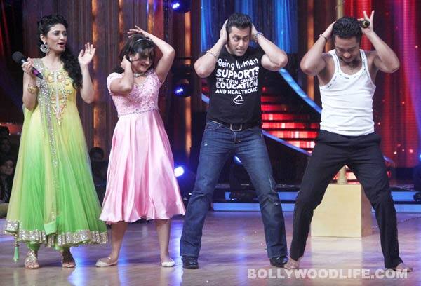Ragini Khanna, Rashmi dance with Salman Khan