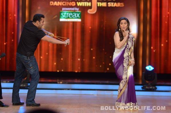 Salman-and-madhuri-recreting-hum-aapke-hain-kaun-on-JDJ-SETS1-(1)-160812