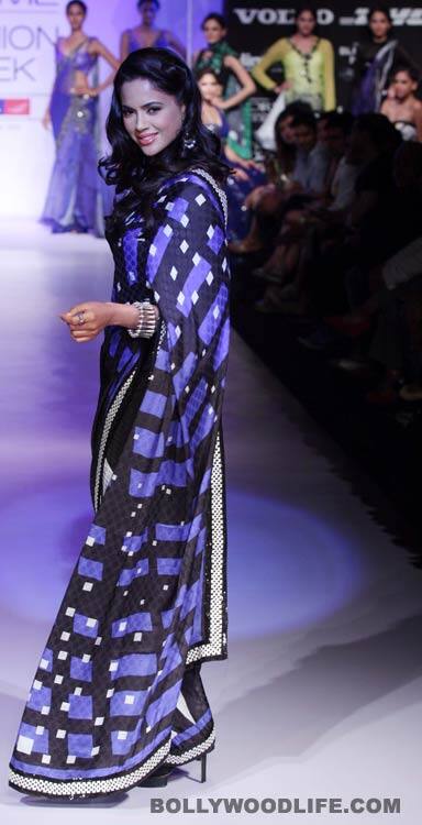 Sameera Reddy the show stopper of Archana Kochar's fashion line show at Lakme Fashion Week - Day 5
