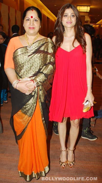 Shamita Shetty with mom