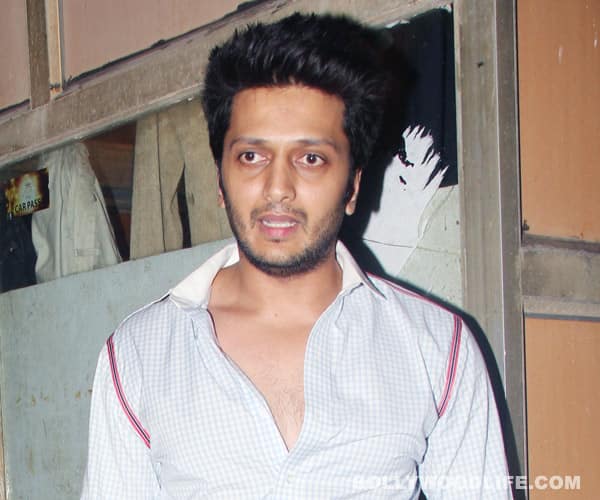 Riteish Deshmukh wants to donate liver to dad Vilasrao