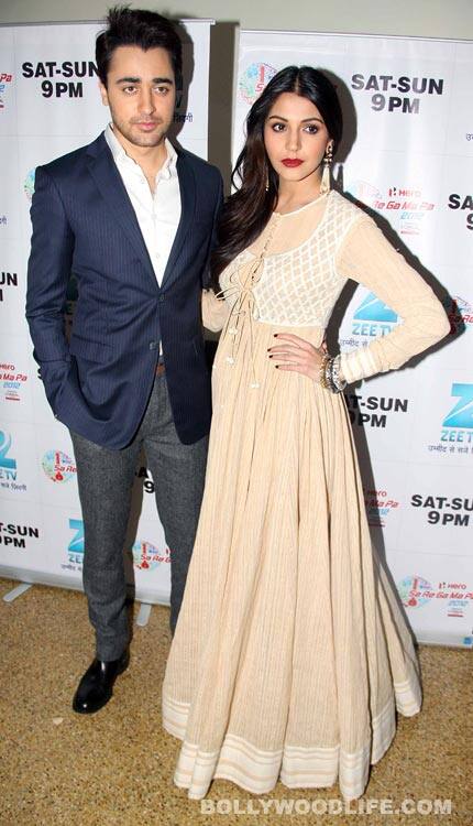 Anushka Sharma and Imran Khan promote 'Matru Ki Bijlee Ka Mandola' on the sets of Sa Re Ga Ma