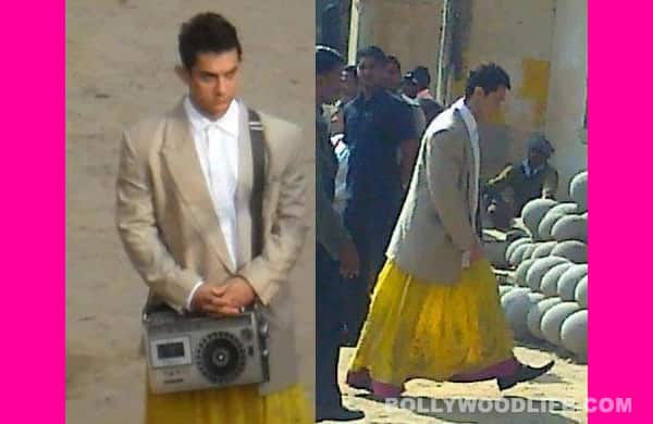 Why is Aamir Khan carrying a transistor in P.K.?