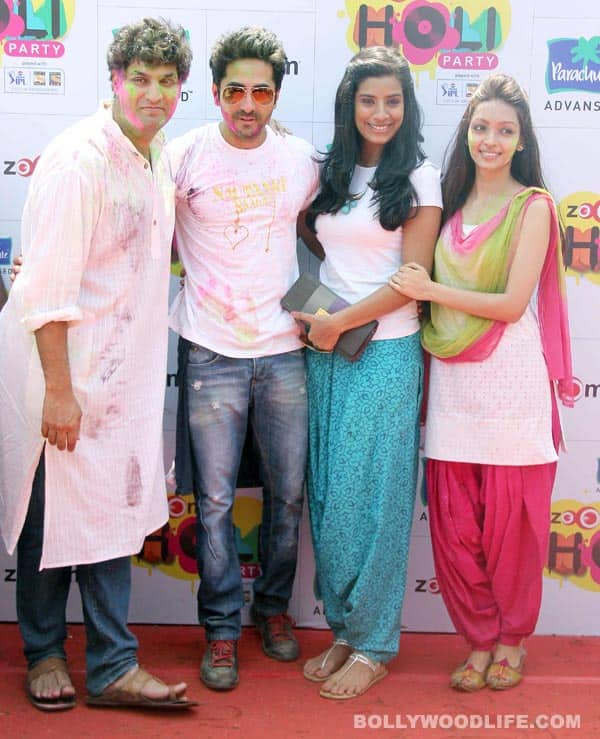 Ayushmann Khurrana, Kunaal Roy Kapur, Shabana Azmi, Raima Sen, Zoya Akhtar play Holi: View pics!